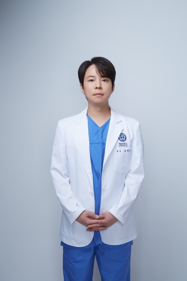 뮤즈의원 안양점 송명승 원장